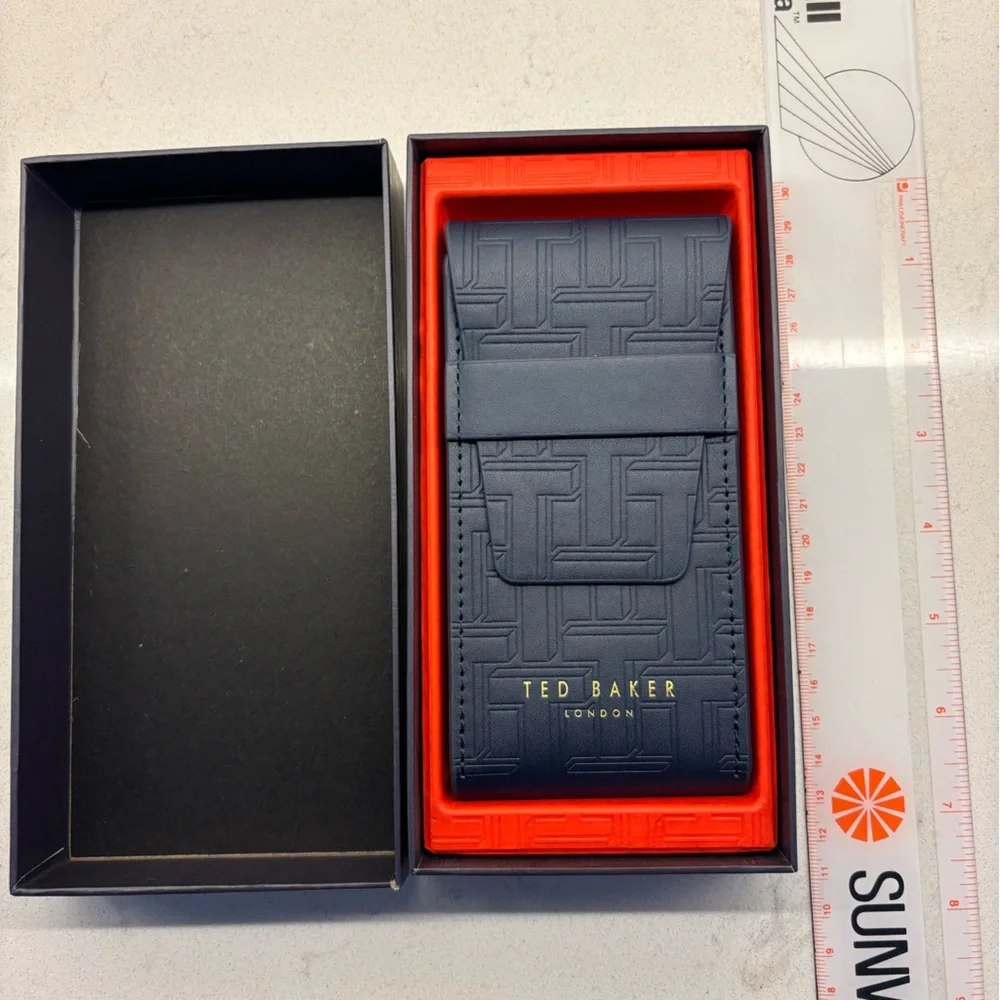 Ted Baker Floral Watch with Zebra Strap - Picture 5 of 5